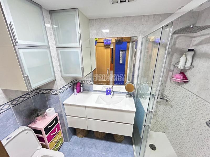 Foto 719929d4-c873-4886-aa14-40418505d0ca. Pis amb aparcament a Camí Reial Valencia