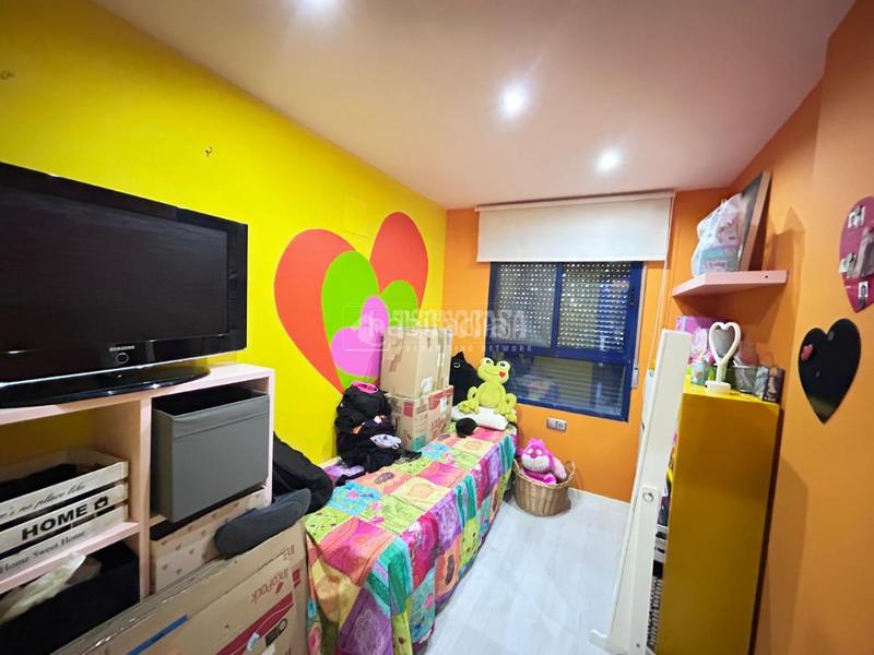 Foto 86156663-8591-41d8-9fca-59a6dca8f3b7. Pis amb aparcament a Camí Reial Valencia