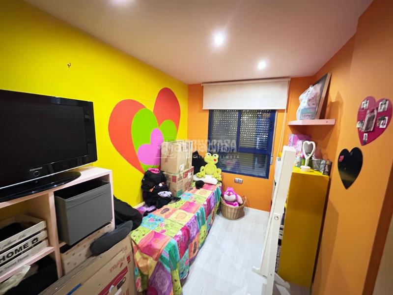 Foto 9697cd7b-1281-4a4b-a198-bb3018f57a02. Pis amb aparcament a Camí Reial Valencia