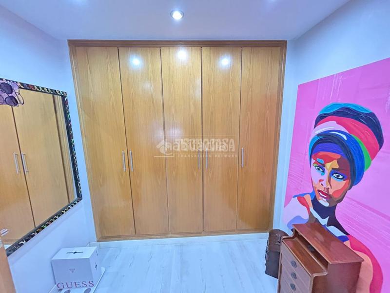 Foto e42497e7-1cbf-4084-a06e-413732fe81cc. Pis amb aparcament a Camí Reial Valencia