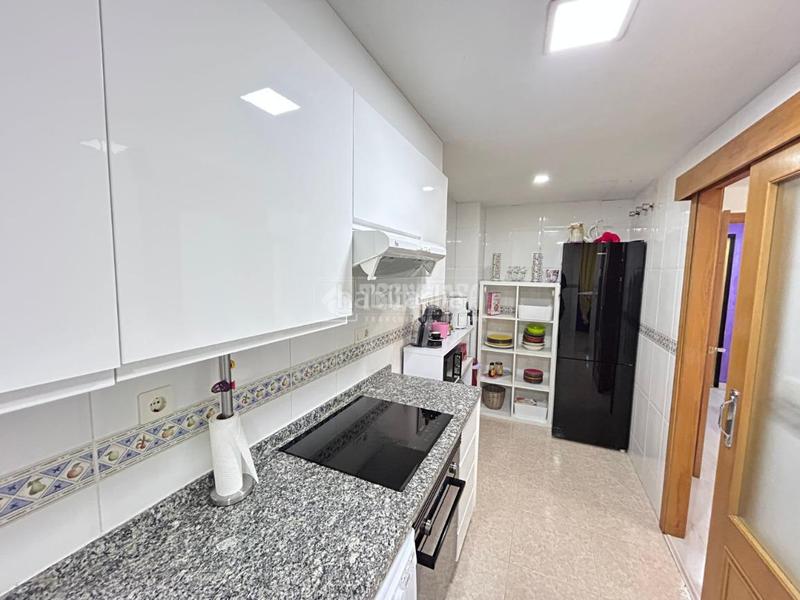 Foto fd422453-88f5-4e99-95ed-e9133ac92f22. Pis amb aparcament a Camí Reial Valencia