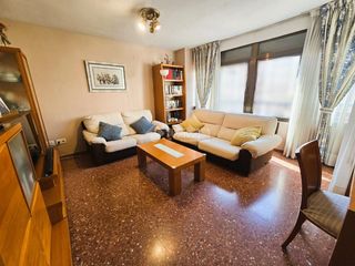 Pis a Sant Isidre. Piso en venta en valencia