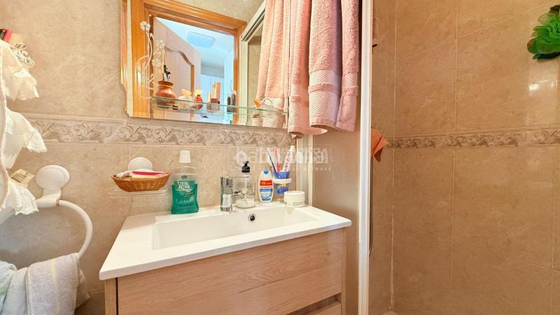 Foto d423bbfd-b08c-48e9-8813-8df1266e72f4. Piso  en venta en Embajadores-Lavapiés Madrid
