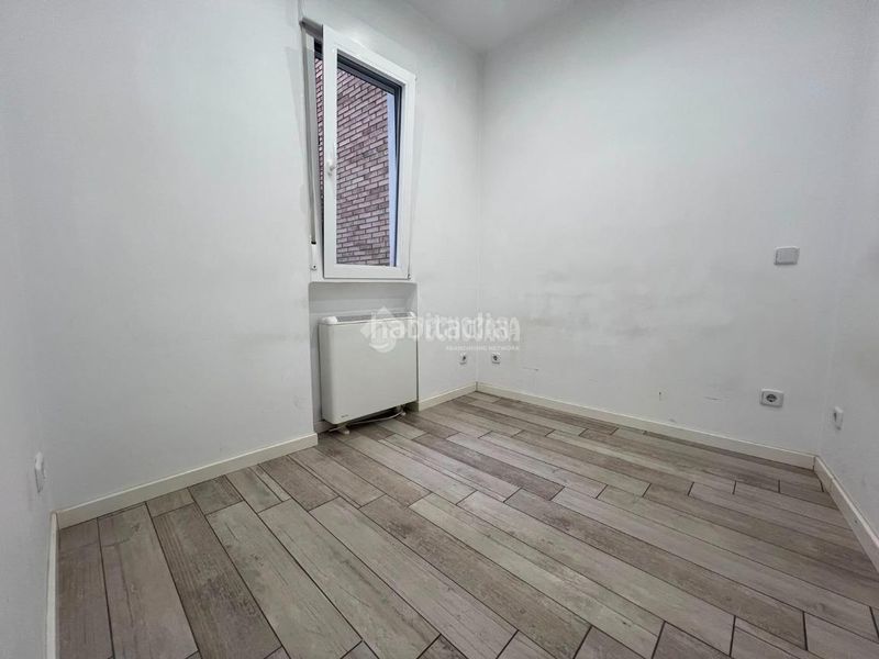 Foto 6e479959-99c7-4a9b-b635-acd35b46c206. Piso  en venta en Embajadores-Lavapiés Madrid