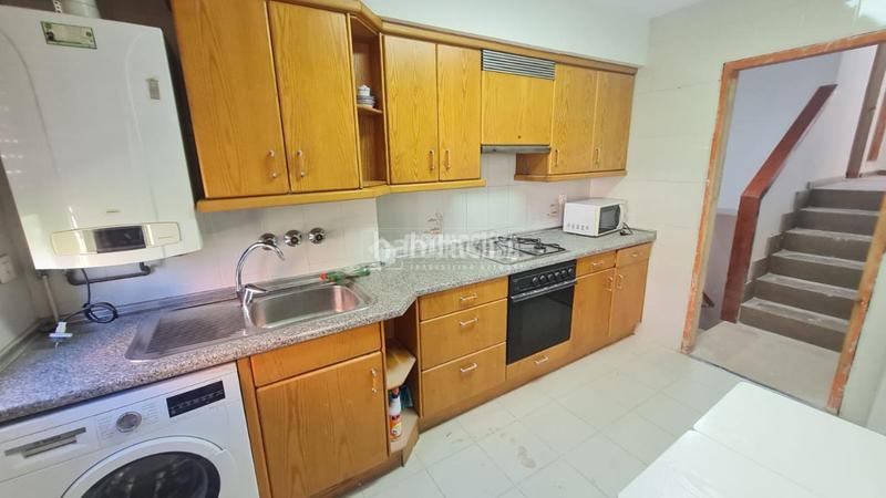 Foto a4cea530-18e7-4e8c-b381-66704a69fe35. Casa bifamiliare con riscaldamento parcheggio in Salvador Allende Zaragoza