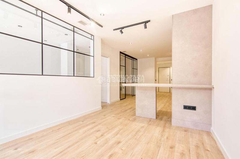 Foto b7d3469c-61cf-4ed7-a47d-8fac1642fc92. Location appartement dans Garrido Sur Salamanca