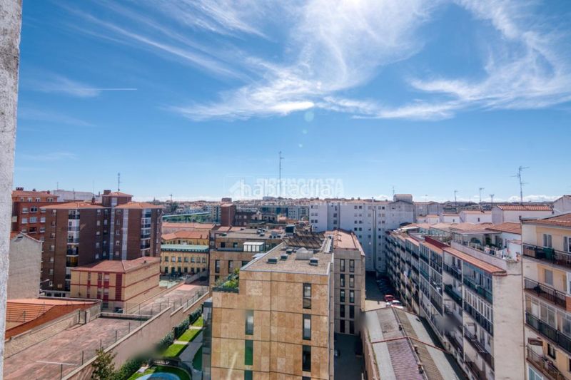 Foto 43de75ee-0d78-4420-a377-bd217307e422. Pis amb calefacció a Garrido Sur Salamanca