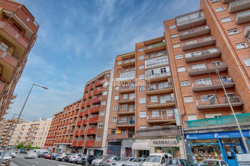 Foto 832d0132-0c78-49cc-aed8-7ece6ce9a4fb. Pis amb calefacció a Garrido Sur Salamanca