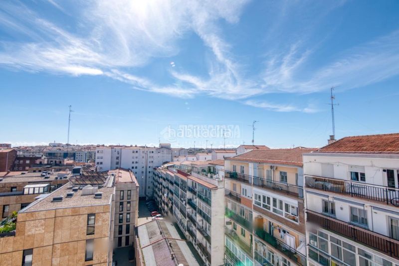 Foto a797ada3-b9fa-40dd-8c59-84229d191f13. Pis amb calefacció a Garrido Sur Salamanca