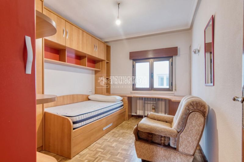 Foto f59fa4fb-3c76-4e84-a5c3-0d7a54bdff67. Pis amb calefacció a Garrido Sur Salamanca