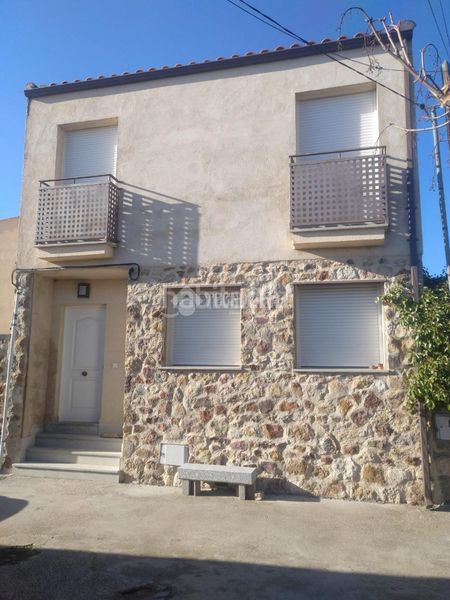Foto 0d3d7cc1-3a5c-42c1-a6fd-d0de53840d50. Casa amb calefacció aparcament a Morille