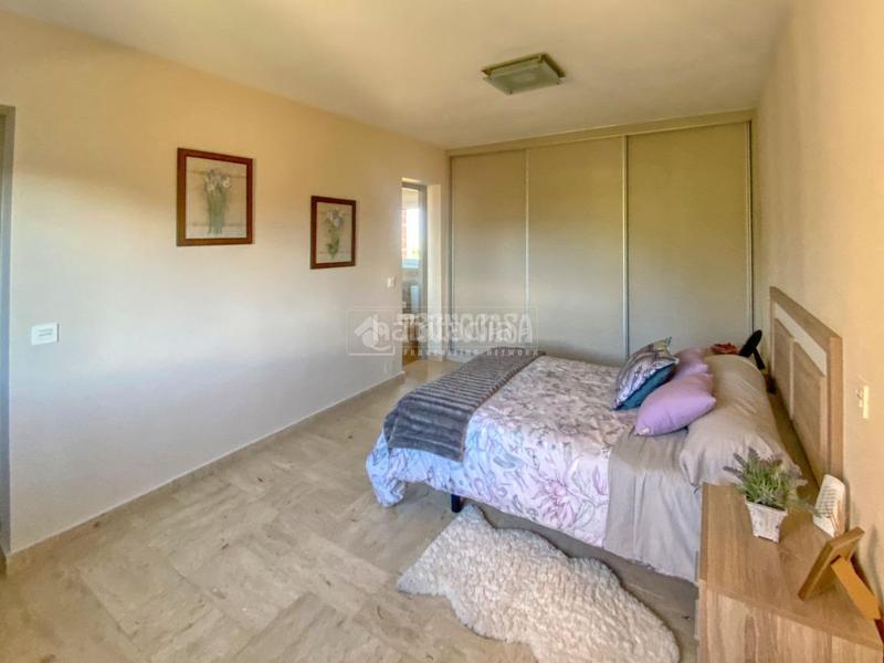 Foto 6e2c62eb-0a5d-42f7-ac53-08ab8e9de7df. Casa  en venta en el espinar en Los Ángeles de San Rafael Espinar (El)