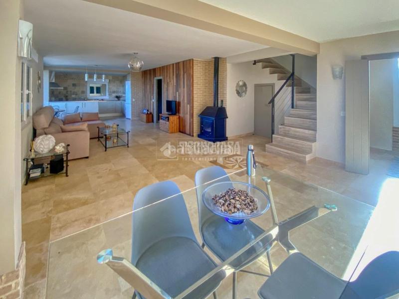 Foto f5d7e4ac-8241-4c0f-9531-8ac536bbf4d5. Casa  en venta en el espinar en Los Ángeles de San Rafael Espinar (El)