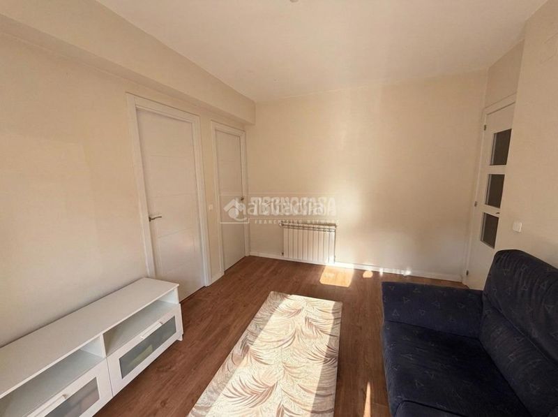 Foto e5faafad-42eb-486f-ad44-eff42d6f52c6. Pis a El Cerro - Ctra. De San Rafael Segovia