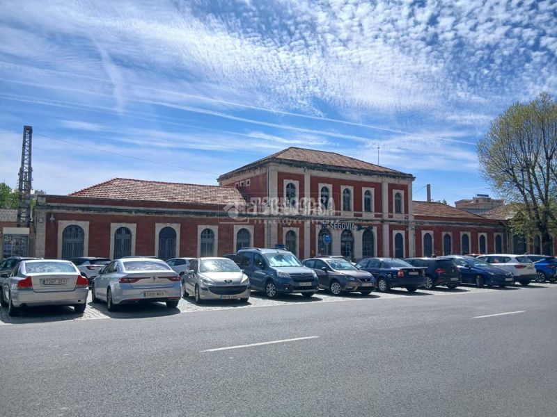 Foto fc1762b3-cd93-4393-a926-2d525a696e67. Pis a El Cerro - Ctra. De San Rafael Segovia