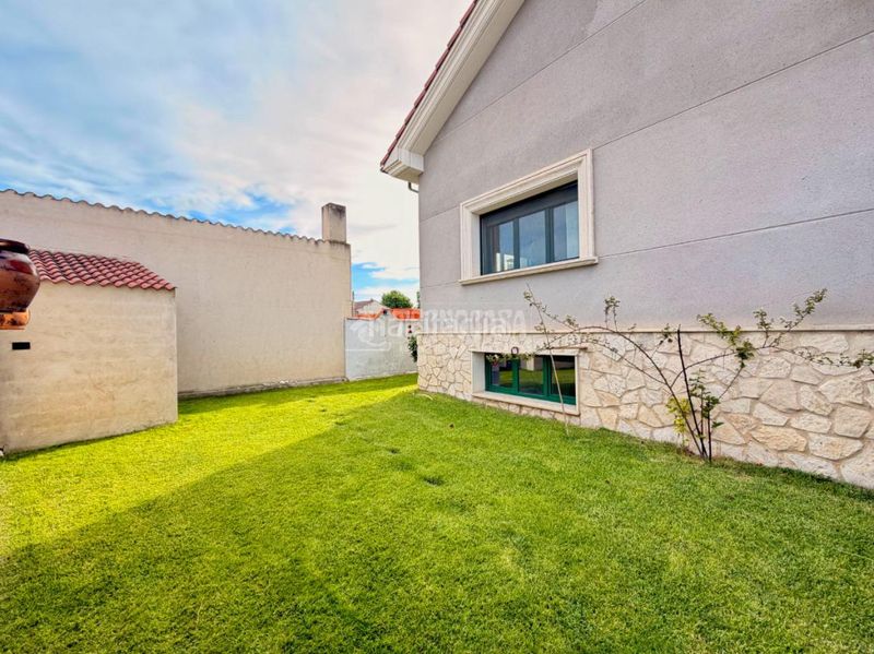 Foto 4d293b1c-9508-4e92-8ea9-ab0e1f7e7679. Casa a Sanchonuño