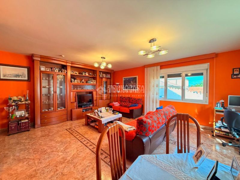 Foto f0ec3d37-cfce-4c3f-85c5-30b7064a4cf8. Casa a Sanchonuño
