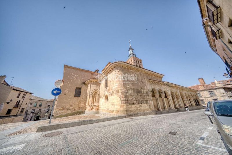 Foto 952ea3d2-6548-4096-9c6e-b58a32e3d561. Pis a Centro Segovia