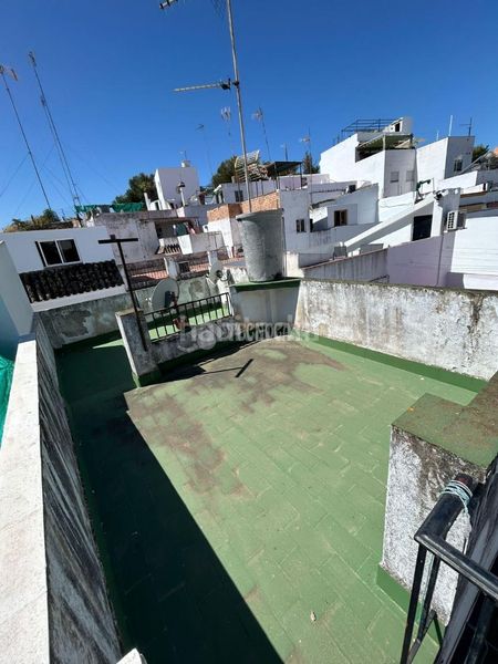 Foto 2a1b8d6e-0f17-4c34-9b6e-6702e89d0d87. Casa  en venta en Arcos de la Frontera