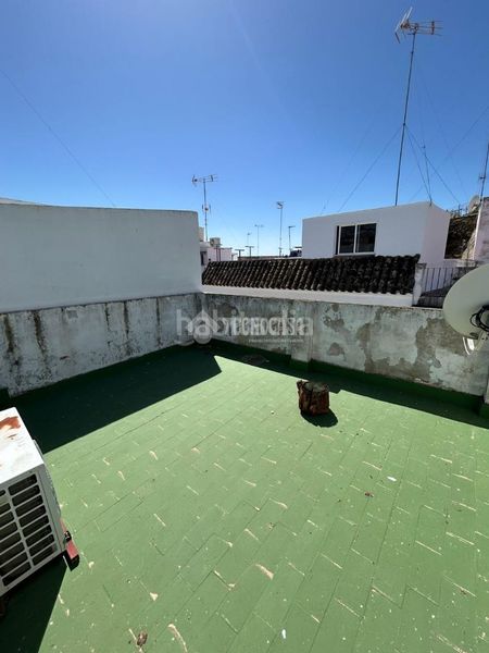 Foto e87b4d6a-6bda-4821-b6b3-62c50e00c72f. Casa  en venta en Arcos de la Frontera