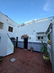Maison jumelée à Arcos de la Frontera. Casa en venta en arcos de la frontera
