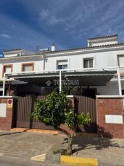 Casa a Arcos de la Frontera. Casa en venta en arcos de la frontera