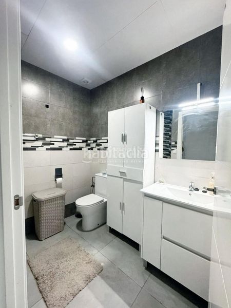 Foto a4c12d43-8c04-4300-b85c-55a4a2d7bff1. Casa amb calefacció a Arcos de la Frontera