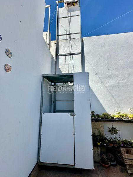 Foto afd83064-83ef-4ee4-a830-e00232305460. Casa amb piscina a Arcos de la Frontera