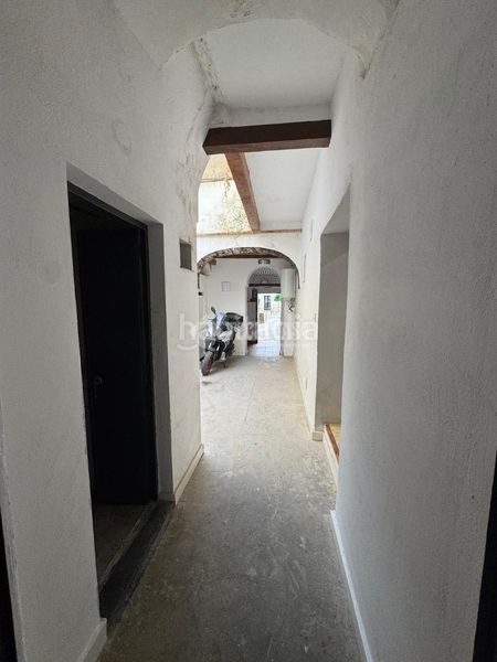 Foto e9a44c8d-73e8-4f3e-8ef2-a699c96b3b61. Casa aparellada a Arcos de la Frontera