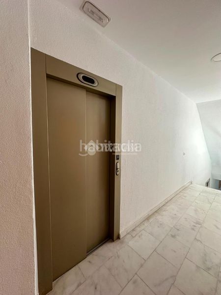 Foto eeacfb12-0f76-4581-ac0f-37d946d0a8f7. Pis amb aparcament a Arcos de la Frontera
