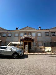 Casa bifamiliare in Arcos de la Frontera. Casa en venta en arcos de la frontera