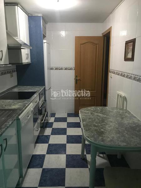 Foto e5b6c254-e234-4011-baa3-705e0f95325c. Piso  en venta en Reyes Católicos Alcalá de Henares