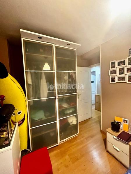 Foto 202e078d-a98f-44e4-a839-255ce3318549. Appartamento con riscaldamento in Reyes Católicos Alcalá de Henares