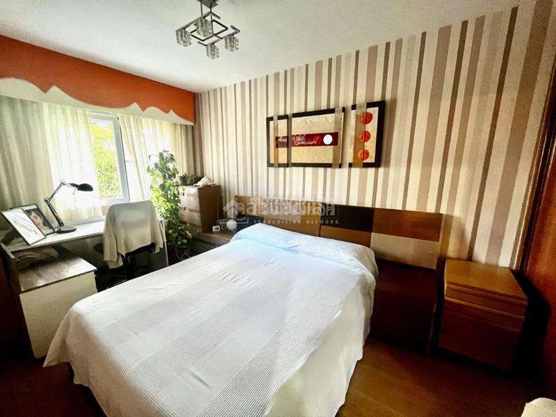 Foto 4fcdad11-cb2d-4b34-a9d7-85a5f8482051. Appartamento con riscaldamento in Reyes Católicos Alcalá de Henares