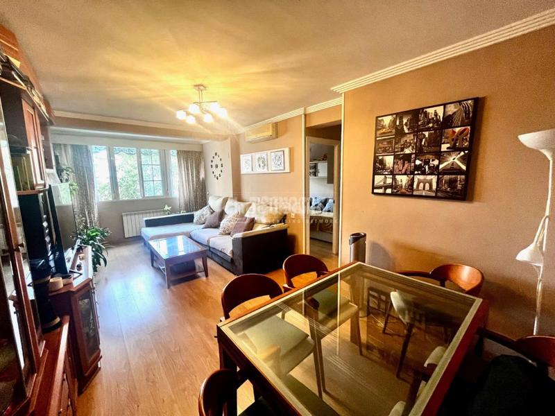 Foto 821b3531-231d-407a-948c-1889fbfbdd49. Appartamento con riscaldamento in Reyes Católicos Alcalá de Henares