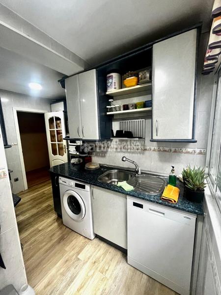 Foto acfa3eb1-e50c-4dff-80a5-e6d4b506c41a. Appartamento con riscaldamento in Reyes Católicos Alcalá de Henares