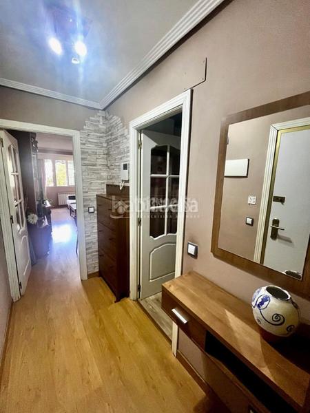 Foto dfbbe982-def8-4ade-8b12-3088074f2216. Appartamento con riscaldamento in Reyes Católicos Alcalá de Henares