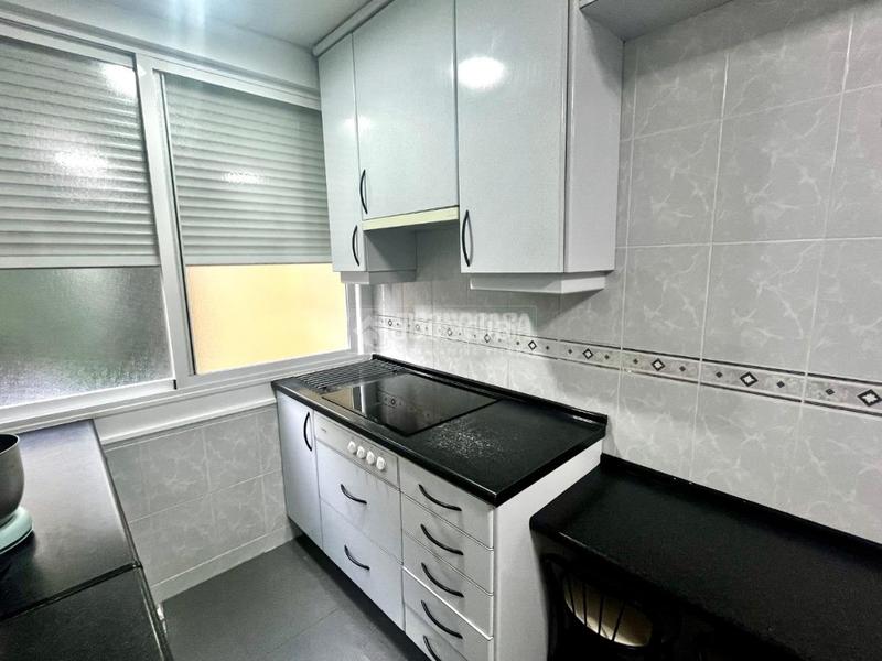 Foto 0e9217ed-0852-41e4-a413-fc8a0fa28ef4. Appartamento con riscaldamento in Reyes Católicos Alcalá de Henares