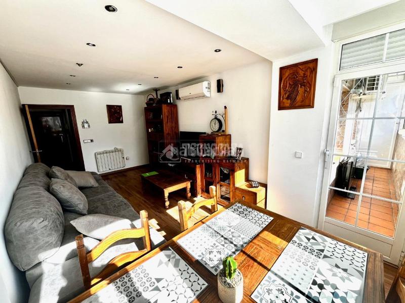 Foto f9f41237-035c-452c-836a-0f9a90152d9a. Appartamento in Reyes Católicos Alcalá de Henares