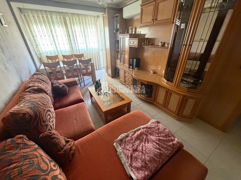 Foto 139b356f-49ec-4b0b-a95e-739c895216bb. Piso  en venta en Reyes Católicos Alcalá de Henares