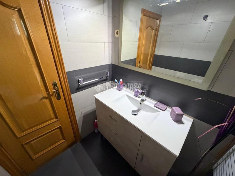 Foto 64970df8-4ea9-490d-8dda-d7431d22d958. Piso  en venta en Reyes Católicos Alcalá de Henares