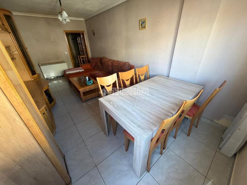 Foto 92286c1e-816f-4c45-889b-f6386eaf8ae9. Piso  en venta en Reyes Católicos Alcalá de Henares