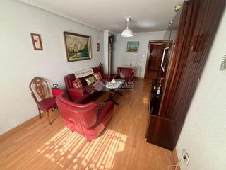Etagenwohnung in C. Pinzón