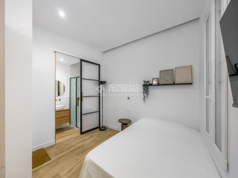Foto 0b62e5e2-9245-42ef-86fe-b6e2506e4e8d. Location studio avec chauffage dans Arapiles Madrid