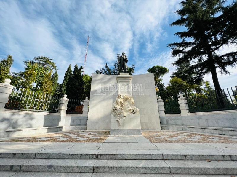 Foto ae8df08b-50e9-425f-931e-b96b64f7b511. Piso  en venta en Trafalgar Madrid