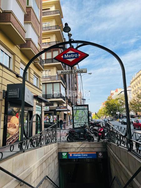 Foto c9996803-50f5-4008-a4b0-215f87c48dfa. Piso  en venta en Trafalgar Madrid