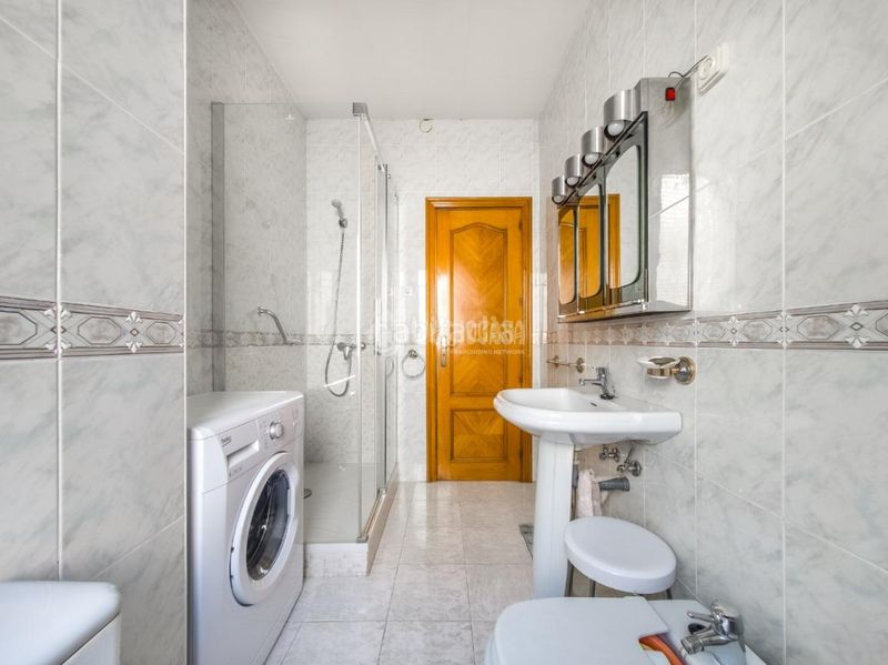 Foto ee79861d-64a8-40e5-a333-8d2b3f756706. Piso  en venta en Arapiles Madrid