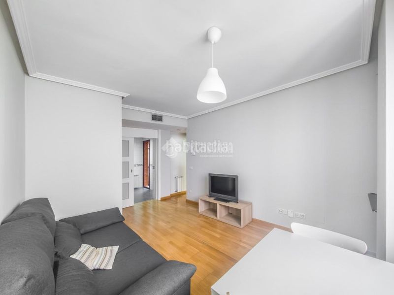 Foto cf192e2d-0d9f-4ce4-8f0e-e578fa8f78e7. Pis amb calefacció a Almagro Madrid