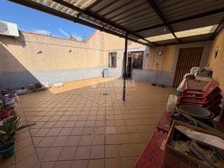 Casa  Calle canarias. Casa en venta en yepes