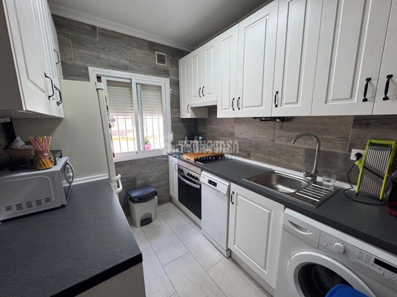 Foto 75d5c6cd-8ff4-4e45-bb26-9c9bf0fc3afc. Piso  en venta en Foso-Moreras Aranjuez